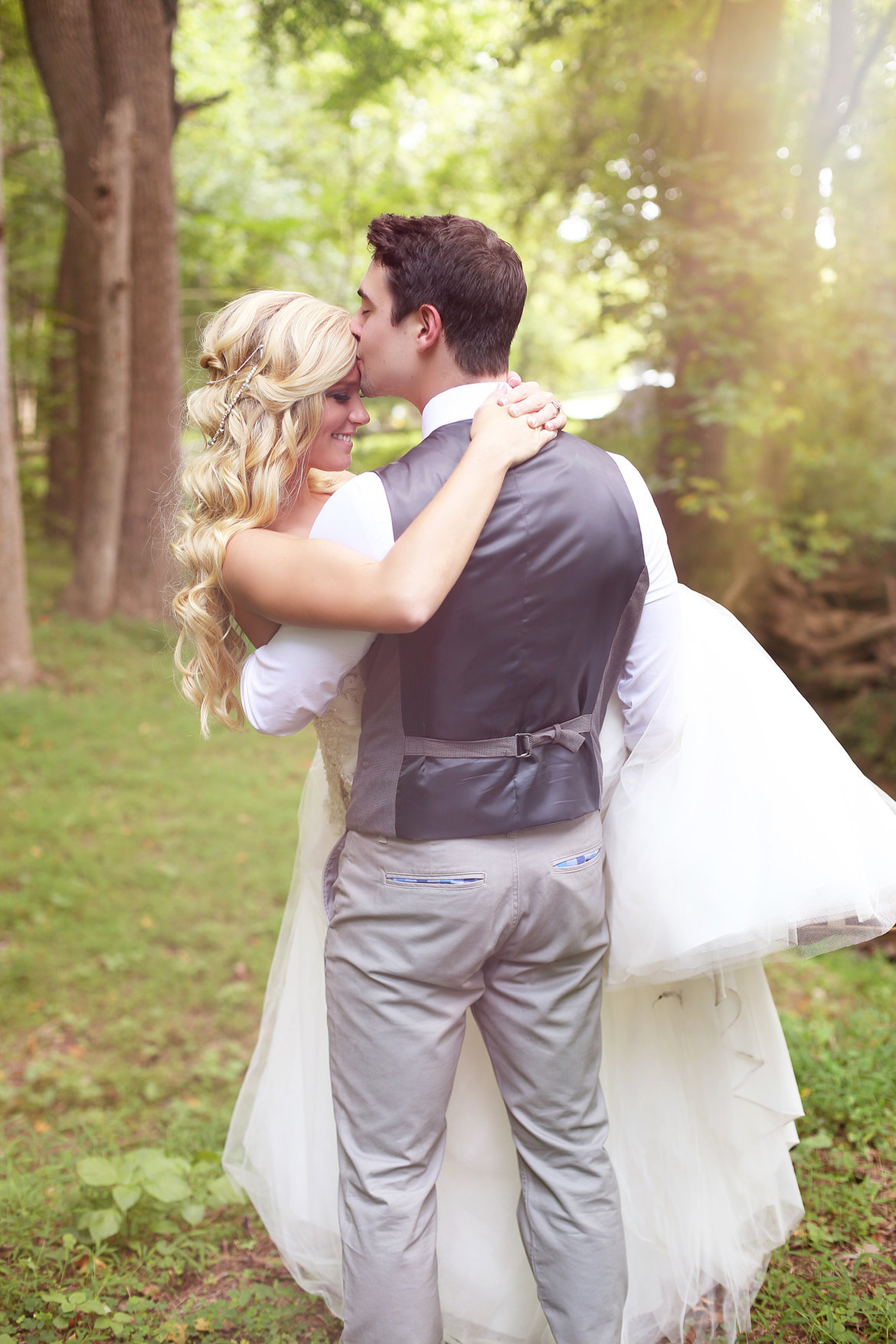 romantic wedding photo