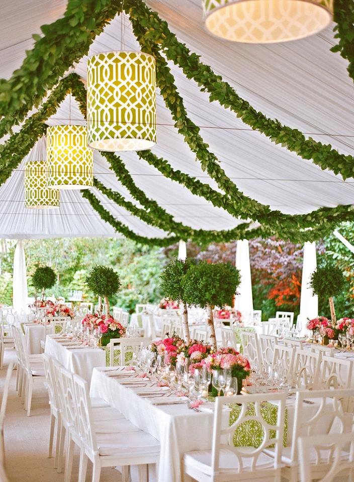 luxe reception decor