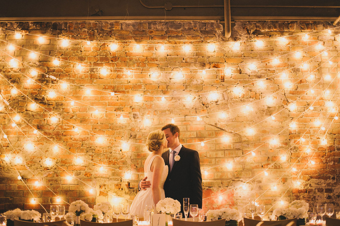 illuminated backdrop wedding head table