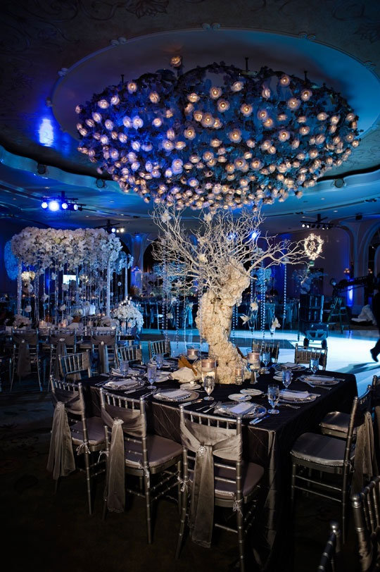 luxe winter wedding centerpiece