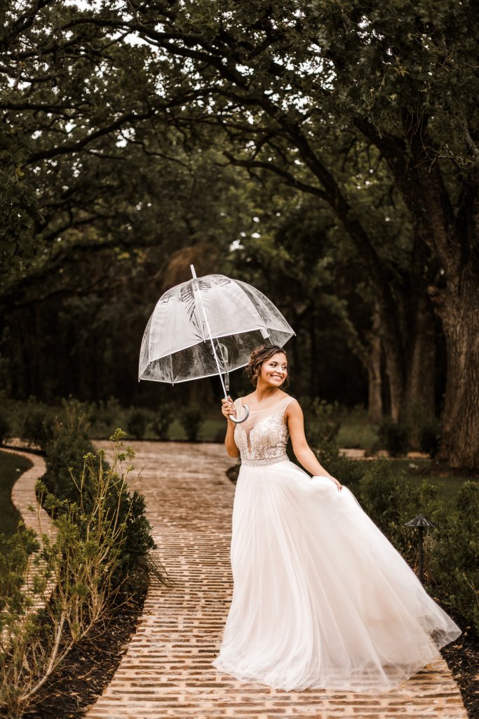 bride with umbrella 