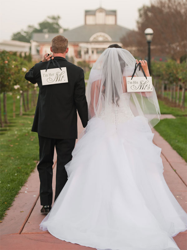 mr and mrs signs