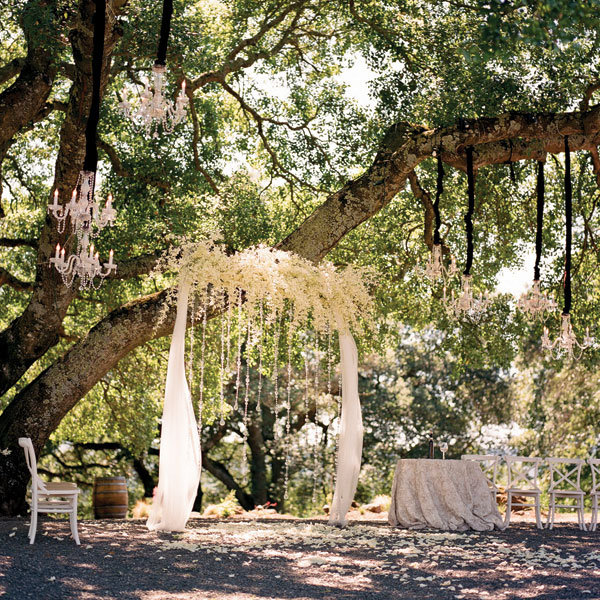 outdoor wedding ceremony decor