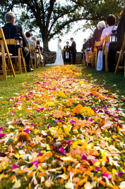 fall wedding ceremony