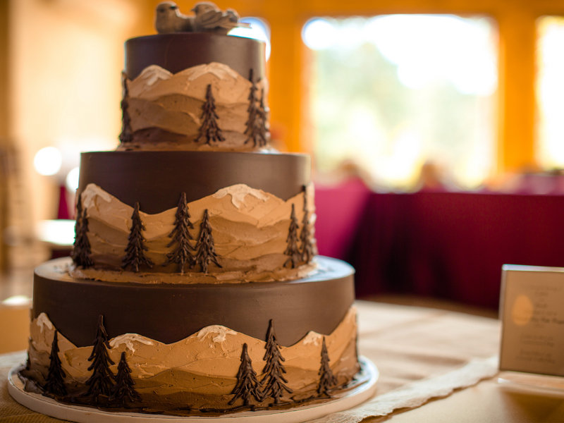 rustic wedding cake