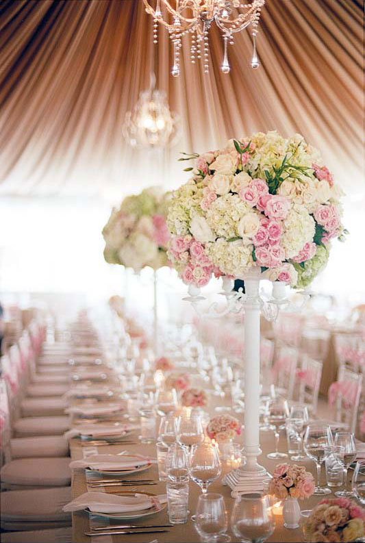 romantic reception decor