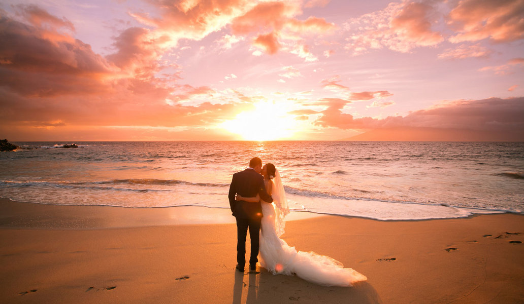 bride and groom wedding photo