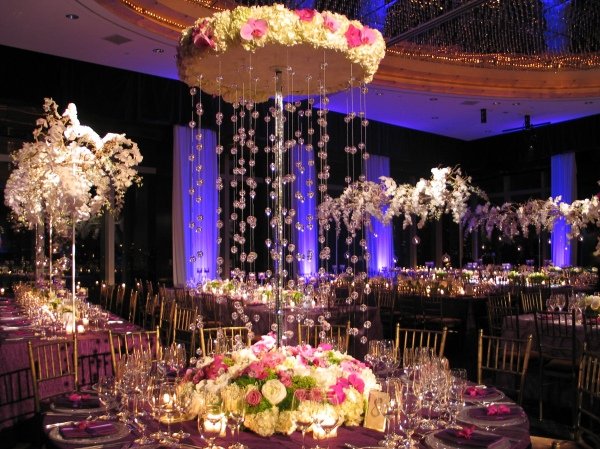 tantawan bloom tall centerpieces