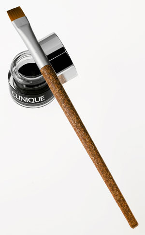 clinique's brush-on cream liner