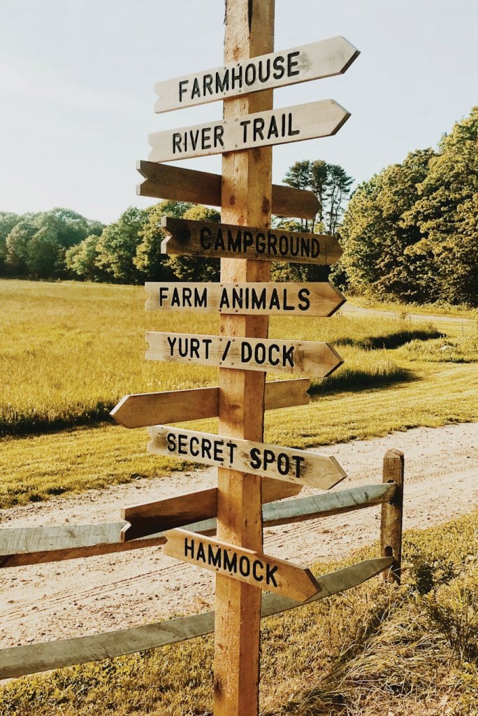 wedding directional sign