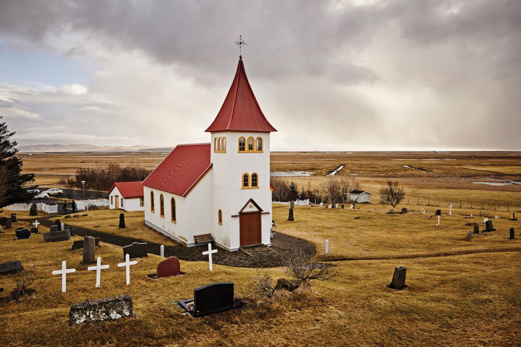 iceland wedding church