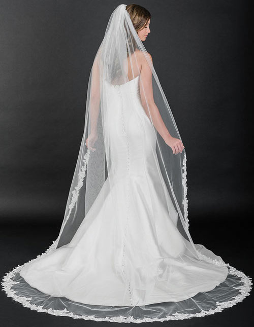 bel aire bridal veil