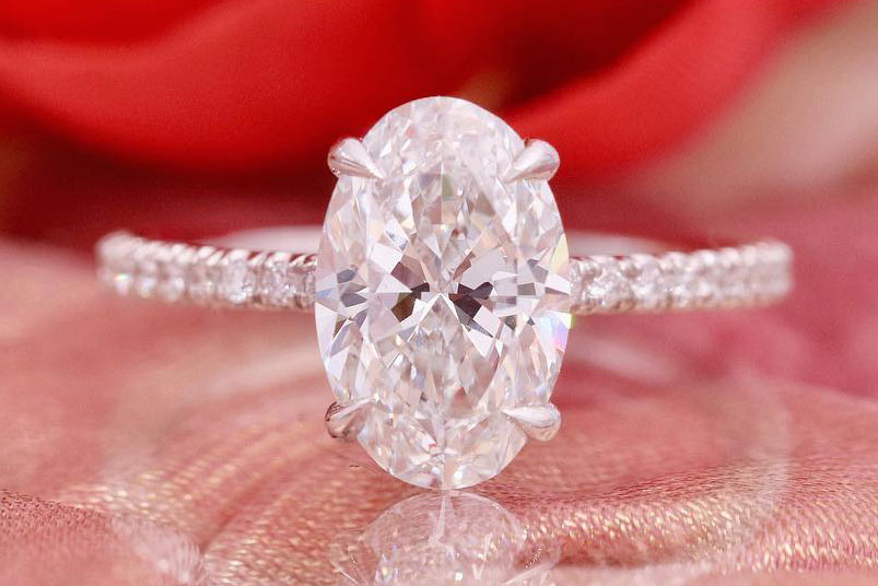 The Diamond Reserve engagement ring