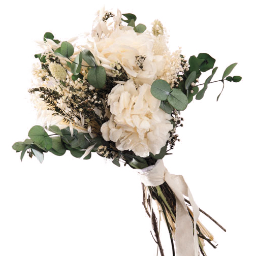 Bridal bouquet by Les Couronnes de Victoire