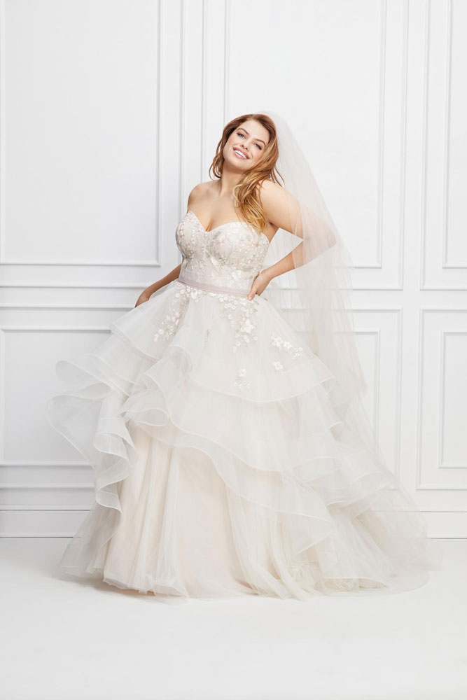 Plus size wedding gown