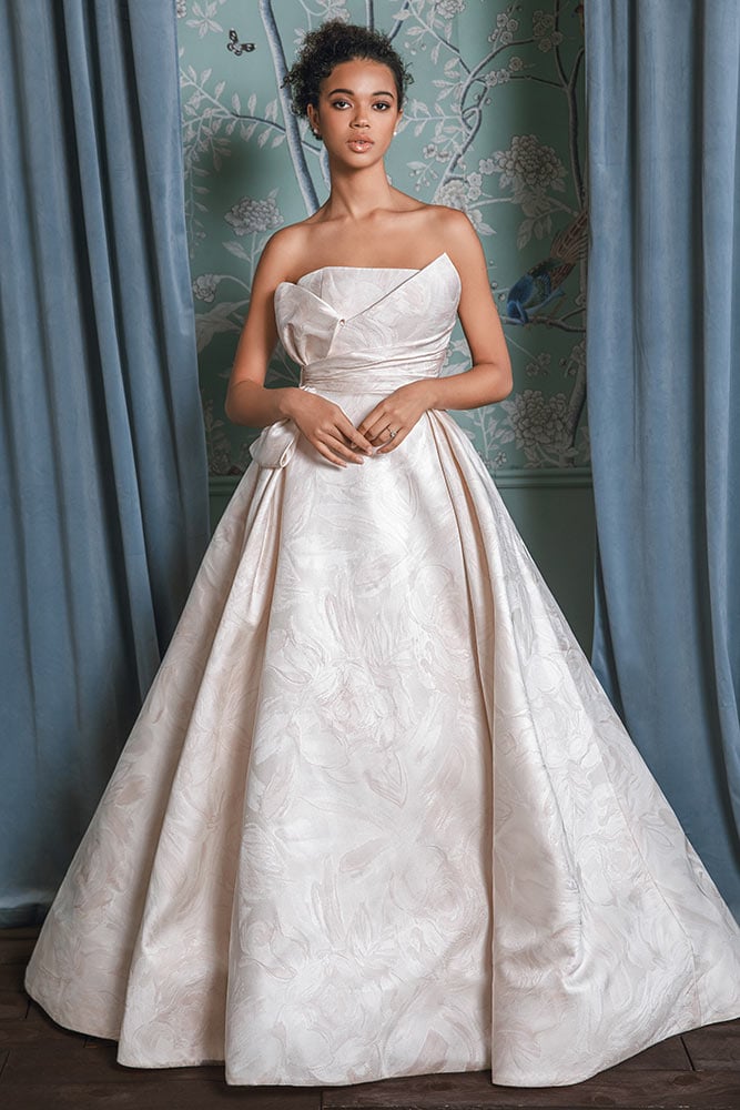 anne barge wedding gown