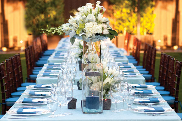 elegant table setting