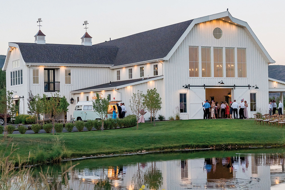 wedding barn reception