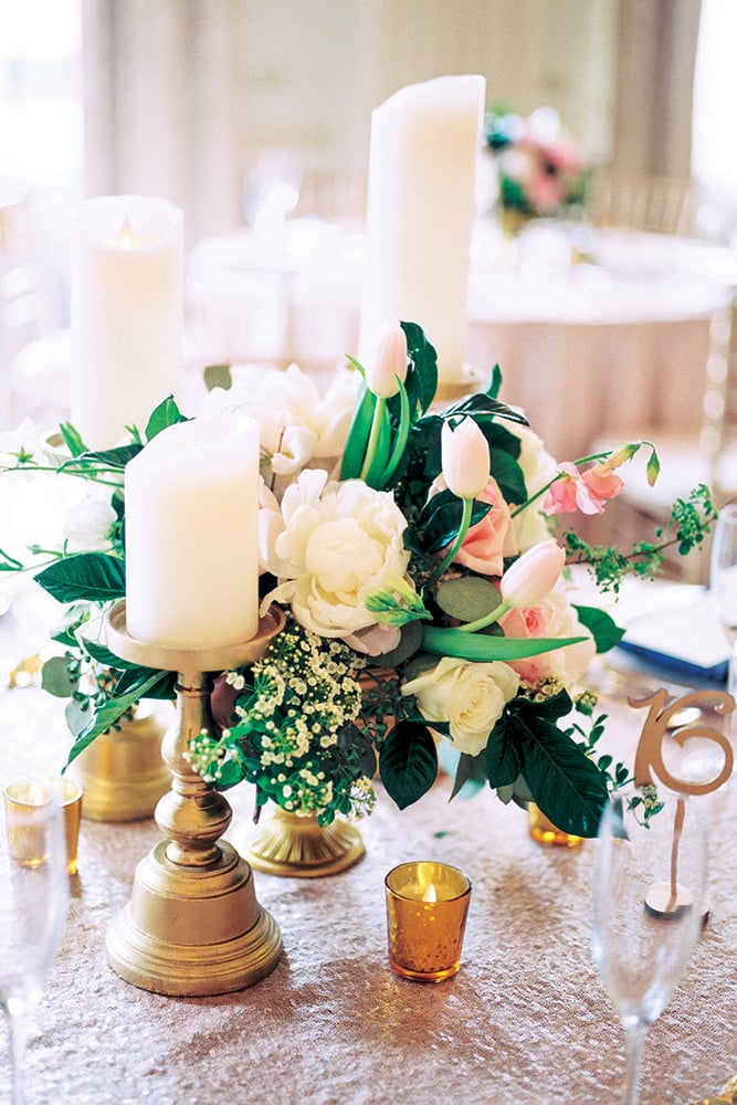 wedding centerpieces with candles