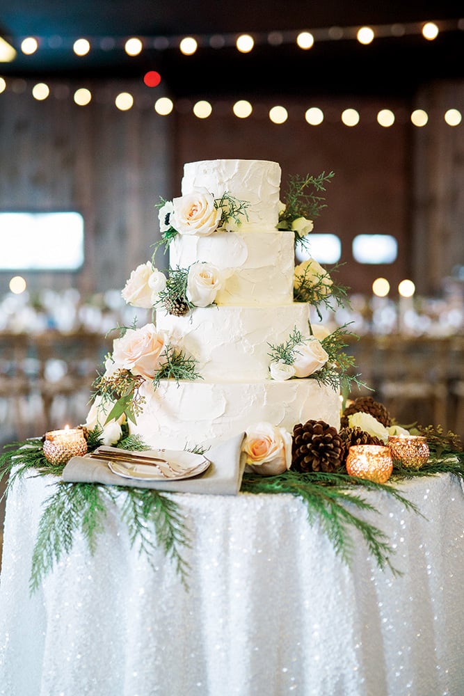 winter wedding cake