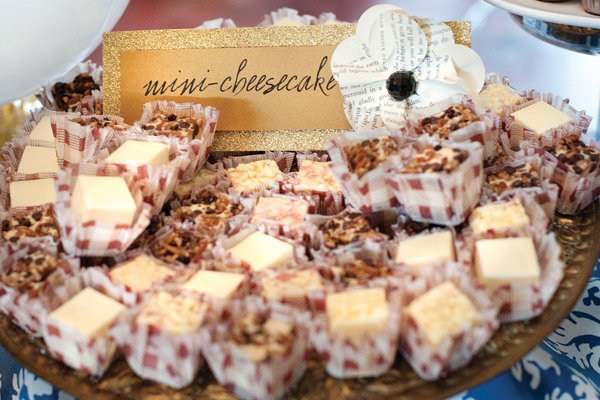 mini cheesecakes