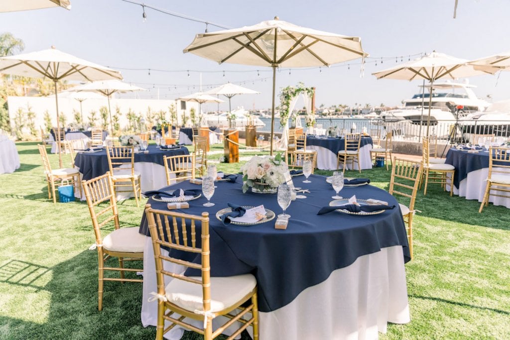 table seating at wedding ceremony