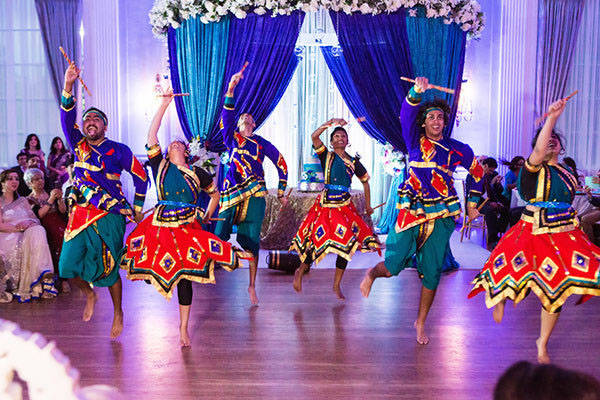 wedding dancers