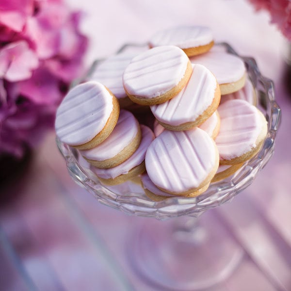 shortbread cookies with strawberry sugar