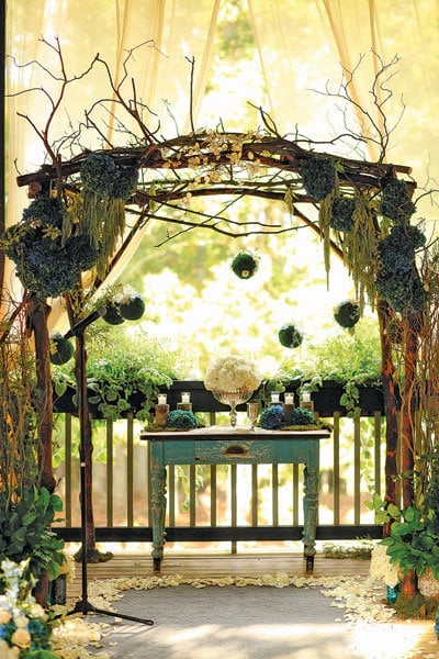 rustic wedding decor