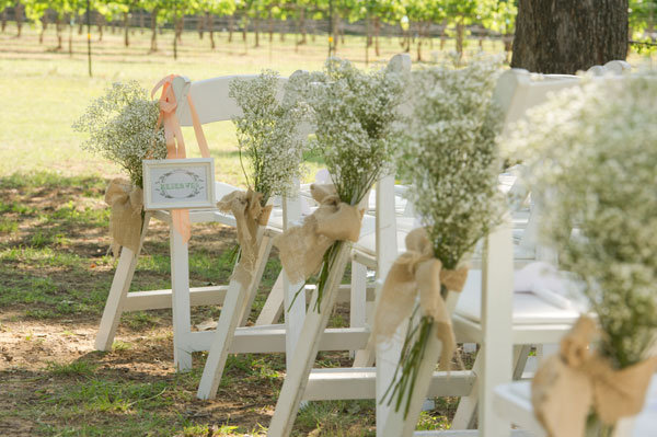 babys breath wedding ceremony decor