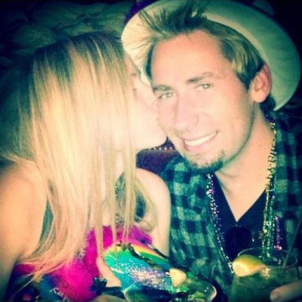 avril lavigne and husband chad kroeger twitter picture 