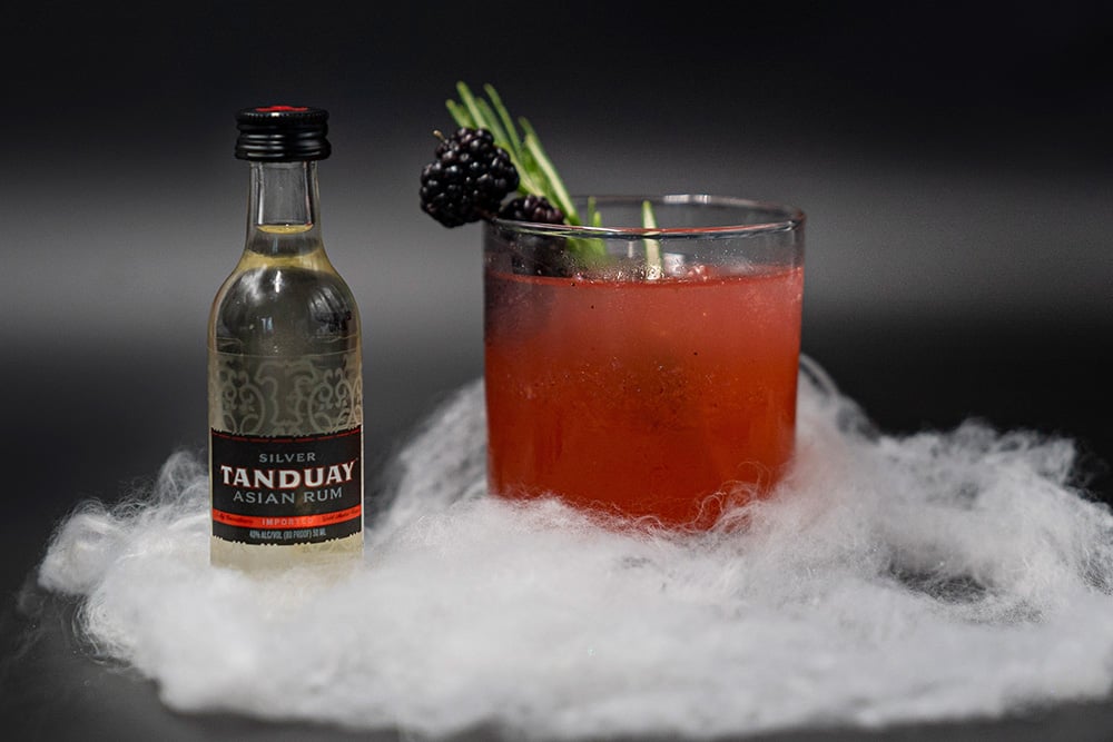 halloween signature cocktail black widow smash