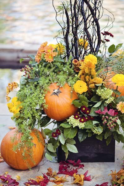 pumpkin centerpieces halloween wedding ideas