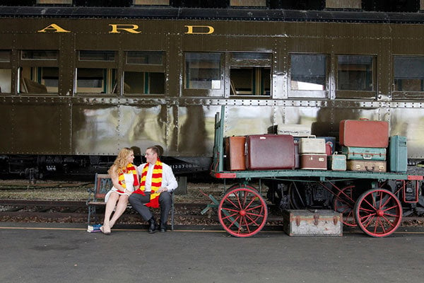 harry potter hogwarts express engagement photos