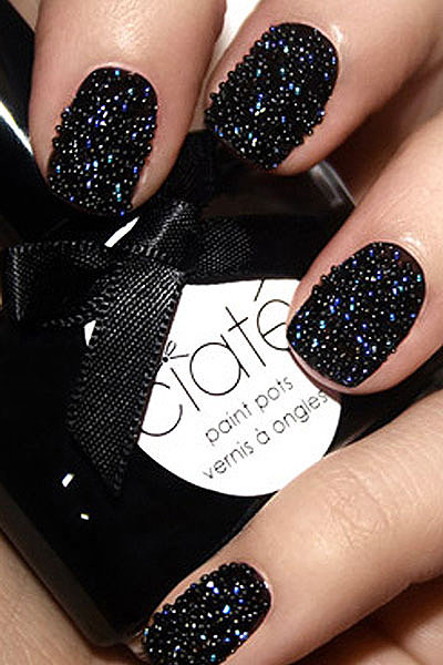 caviar nails