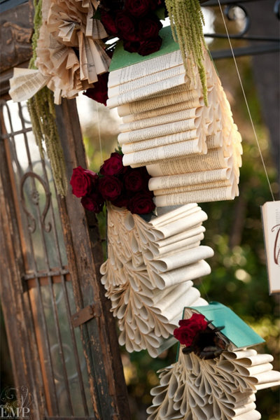 literary theme wedding decor