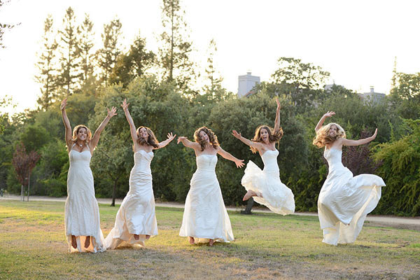 sister wedding dress shoot