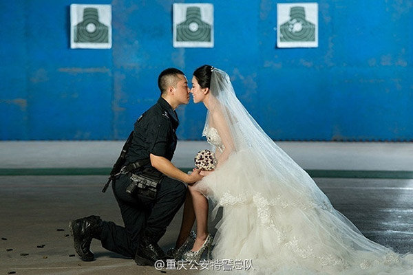 chinese swat officer wedding photos