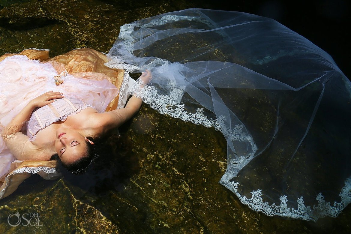 trash the dress