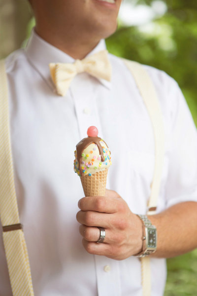 wedding anniversary photo shoot