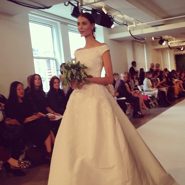 oscar de la renta wedding dress