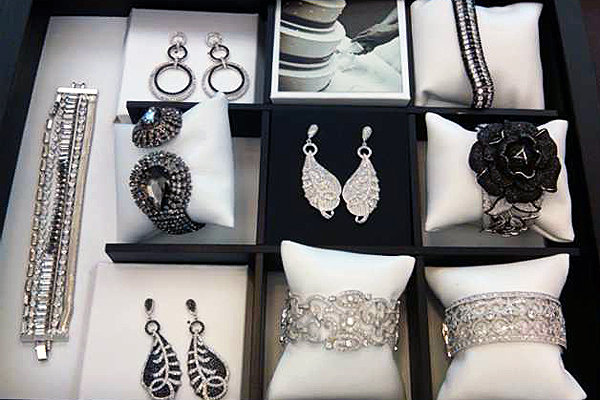 david tutera embellish black and white collection