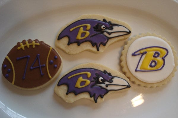 Ravens sports cookies