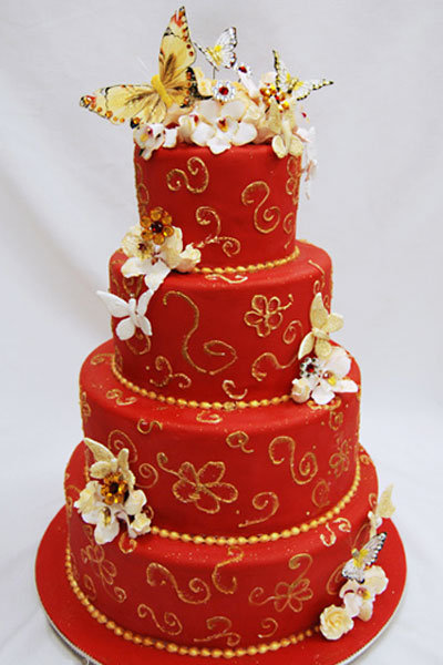 red wedding cake