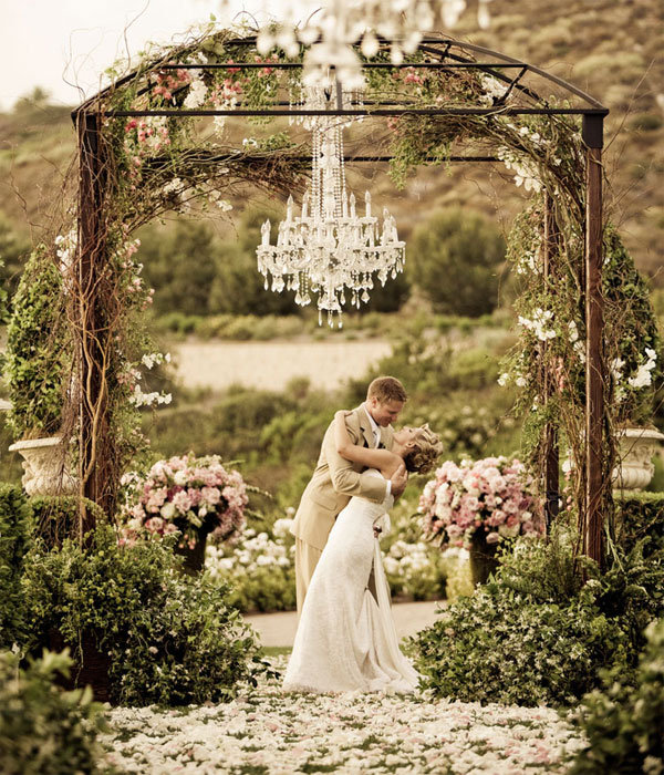 chandeliers outdoors