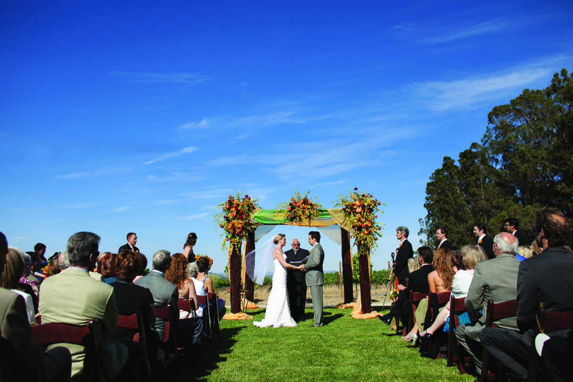 outdoor summer wedding